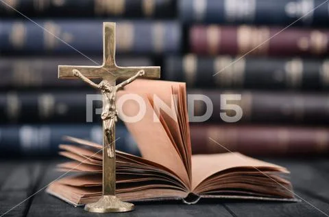 Christianity Religion concept,Holy Bible and Christian cross . Stock Photos