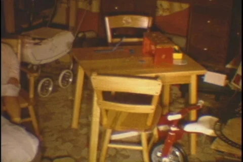 CHRISTMAS 1966 Stock-Footage 90380