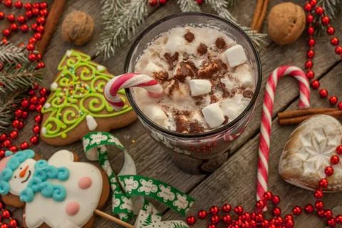 Christmas background, composition. spruce branches, gingerbread Stock Photos