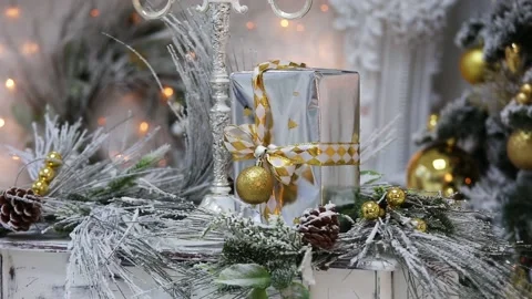 Christmas background with present 動画素材 99400341