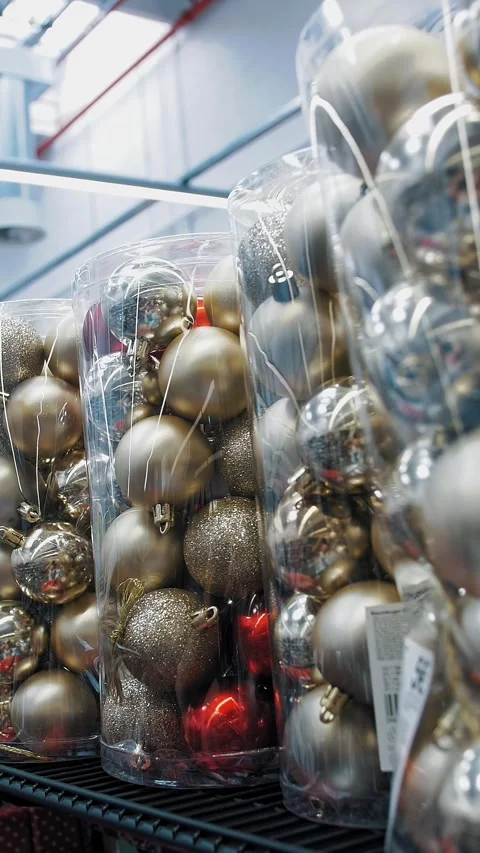 Christmas balls. close-up. Christmas tree accessories. Christmas decorations. Vídeos de archivo 313449230