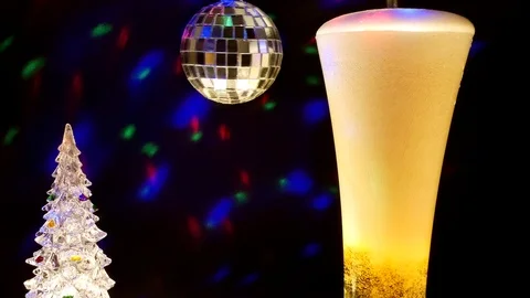 Christmas beer. Video stock 117099307