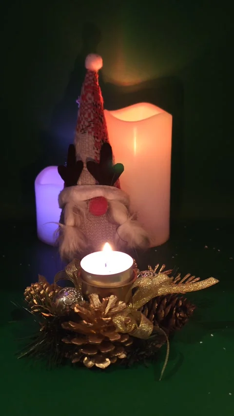 Christmas candle in the dark decor 動画素材 322541167