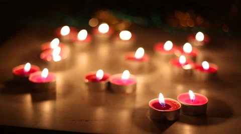 Christmas candles Stockbeeldmateriaal 33471370