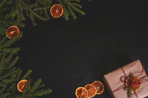 Christmas composition. Handmade gift box decorated with craft paper with brun Stock-Fotos