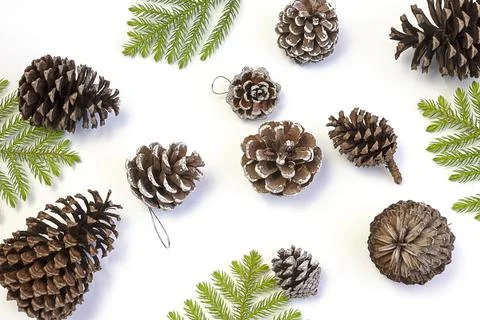 Christmas composition.Top view pattern made of pine cones on white backgrou.. 写真素材