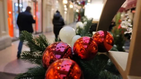 Christmas decoration of the store. Stockbeeldmateriaal 165957601