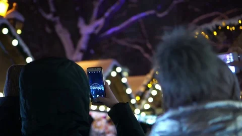 Christmas decorations. Strings of lights umbrella Vidéo 126263600
