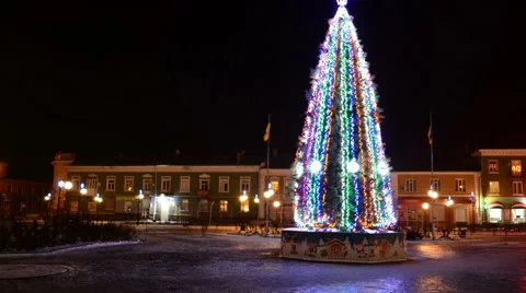 Christmas fir-tree in the city, Time lapse Stock Footage