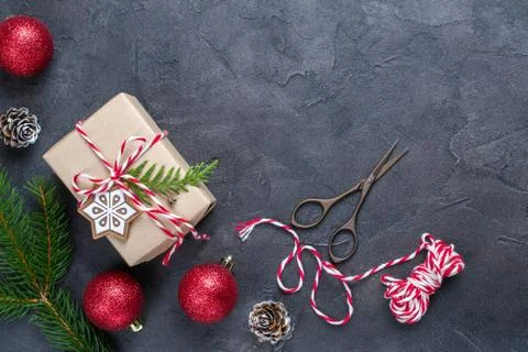 Christmas gift boxes collection with decorations and pine tree, for mock up Foto stock