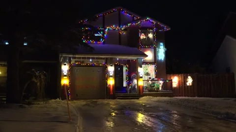 Christmas lights on regular homes in the suburbs Stock-Footage 145144935