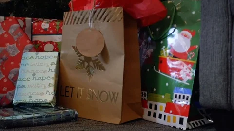 Christmas Presents Clip Video stock 105035137