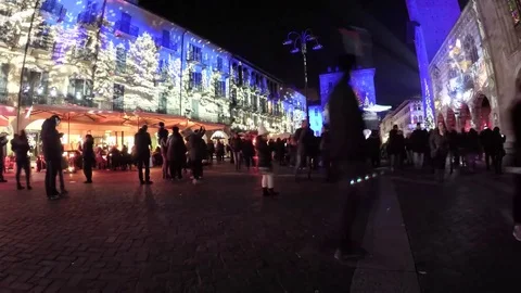 Christmas projection on the major square in Como, palace of Broletto and to.. Video stock 71219419