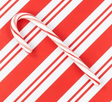 Christmas striped pattern with single candy cane for holiday background Foto stock