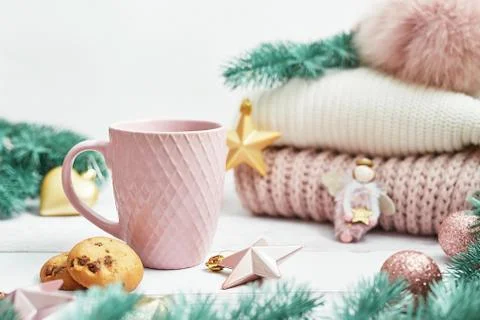 Christmas table setting. Cup of coffee or tea on background of Christmas tree Stock-Fotos