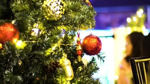 Christmas tree (3) (1) 動画素材 145822741