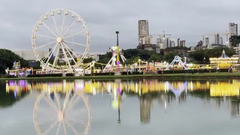 Christmas tree and fair park Barigui Curitiba Vídeos de archivo 328327448