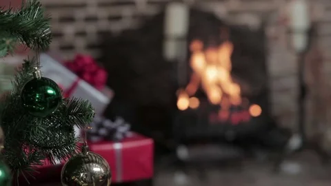 Christmas tree and presents 스톡 동영상 77835613