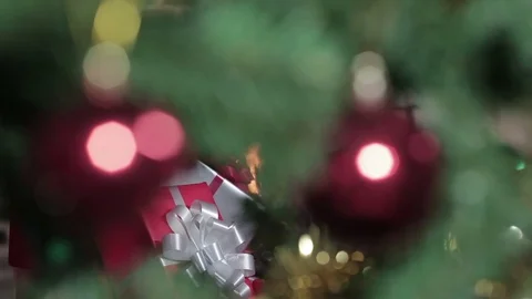 Christmas tree and presents 스톡 동영상 77835633