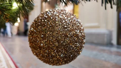 Christmas tree ball Stockbeeldmateriaal 166144623