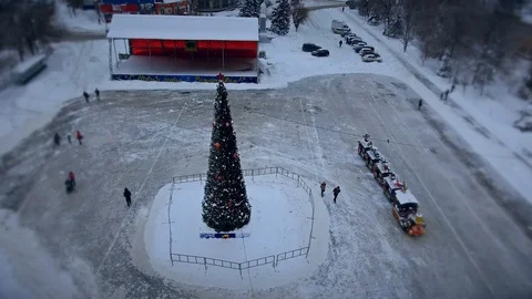 Christmas tree in the center of the square Stock Footage 100641601