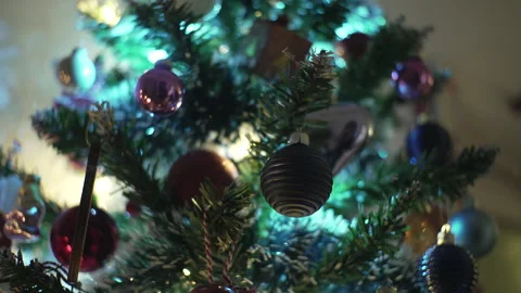 Christmas tree with Christmas decorations 스톡 동영상 294251011
