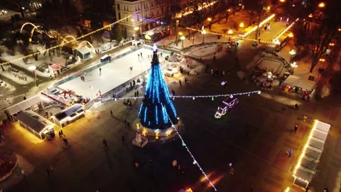 Christmas tree of the city Stock Footage 169111972