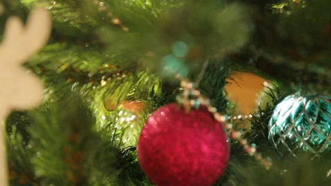 Christmas tree decoration in closeup 库存影片 126700155