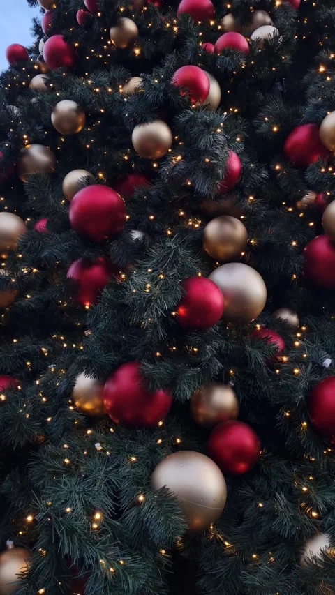 Christmas tree decoration with falling snow, smooth motion Stock Footage 257884403