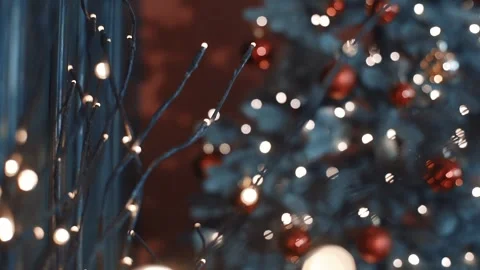 Christmas tree decoration, smooth motion camera Video stock 262330041