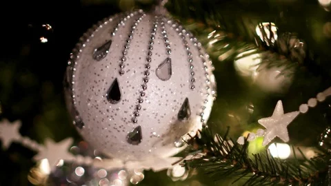 Christmas Tree Decorations 13 動画素材 98834894