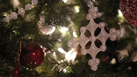 Christmas Tree Decorations 20 動画素材 98834505