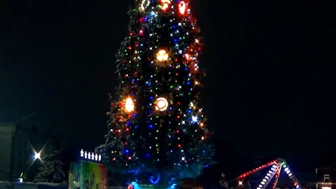 Christmas tree with garlands Stock Footage 100642703