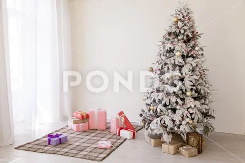 Christmas Tree House Interior new year holiday gifts winter Stock Photos