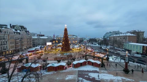 Christmas tree in Kiev on Sofievskaya Square, Ukraine. Stock Footage 168574111