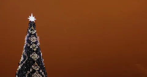 Christmas tree with led lights background Video stock 99125477