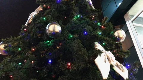 Christmas tree lights. 10 Stock Footage 98311323