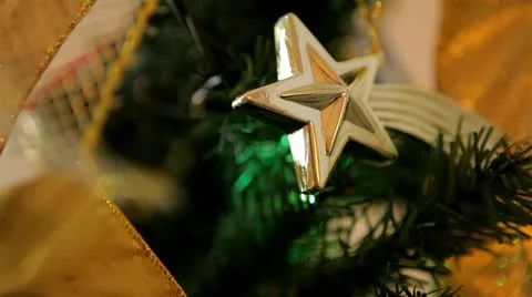 Christmas tree lights twinkling loop Stock Footage 12888955