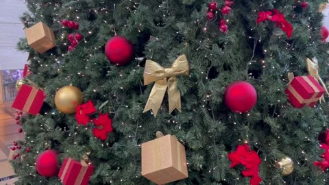 Christmas Tree at a mall. Stock Footage 291329061