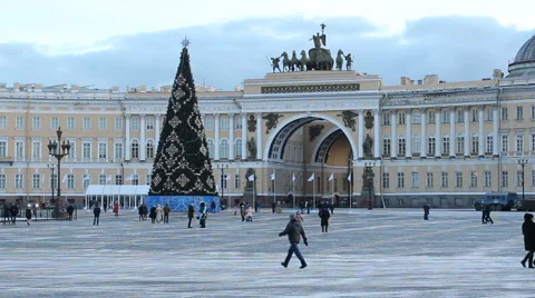Christmas tree on the Palace Square. Stock Footage 58279363