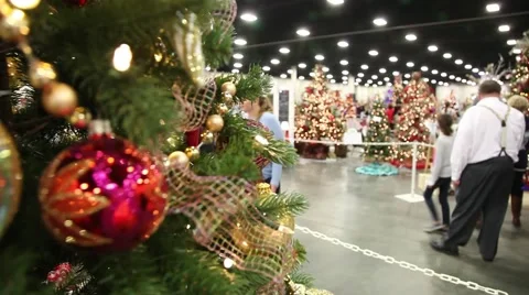 Christmas tree pull out Vídeos de archivo 45733916