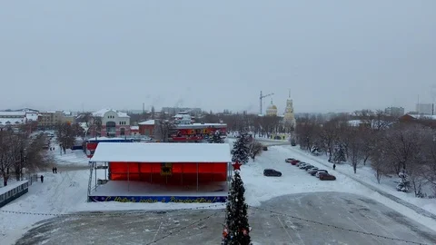 Christmas tree on the square Stock Footage 100593764