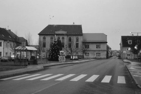 Christmas tree on square in Udlice in Czechia on 1. December 2024 on black .. Foto stock