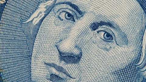 Christopher Columbus on Bahamas banknote close up slow rotating Stock Footage 101431338