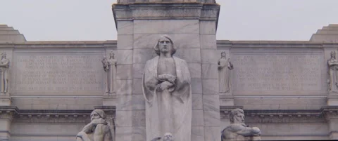 Christopher Columbus Statue at Union Station Video stock 238422788