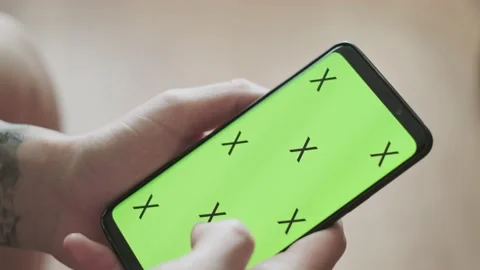 Chromakey smartphone using closeup. 库存影片 137695315