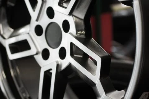 Chrome Car Wheel Stock-Fotos