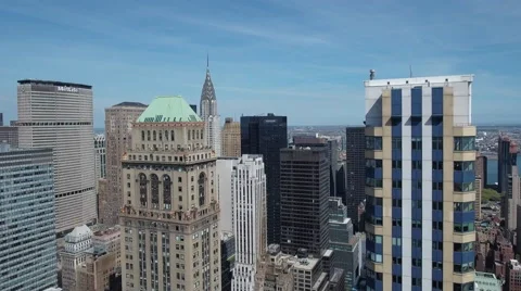 Chrysler Building Spire Over Midtown Manhattan, New York City 스톡 동영상 62843366