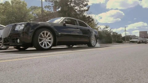 Chrysler burn out in slow motion Stock Footage 84288541