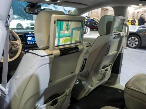 Chrysler Pacifica hybrid at the New York International Auto Show 2017 Stock Photos